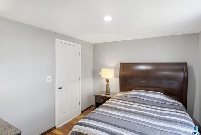 104 N Veterans St Street, Flandreau, SD 57028