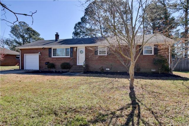 113 Thrasher RD, Chesapeake, VA 23320