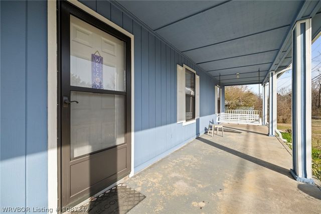 111 Cedar Avenue, Alma, AR 72921