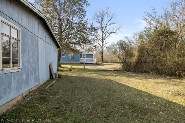 111 Cedar Avenue, Alma, AR 72921