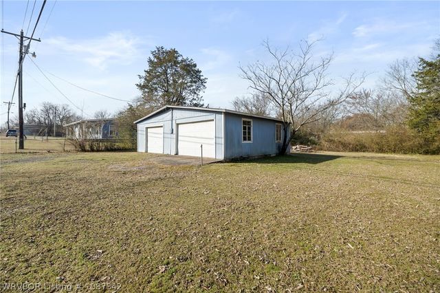 111 Cedar Avenue, Alma, AR 72921