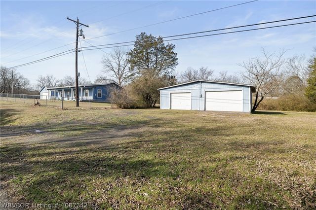 111 Cedar Avenue, Alma, AR 72921