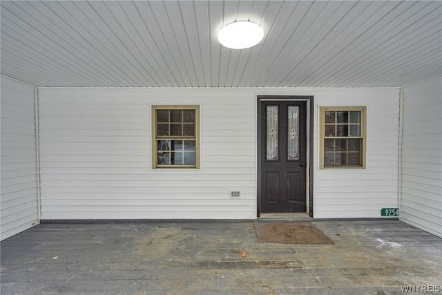 9254 Route 240, Ashford, NY 14171