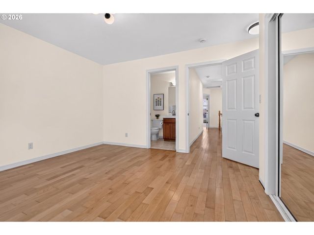 2442 Nw PETTYGROVE St, Portland, OR 97210