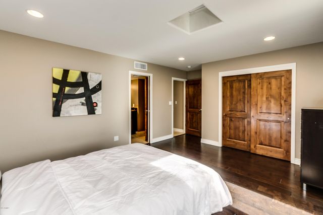 8711 E PARAISO Drive, Scottsdale, AZ 85255