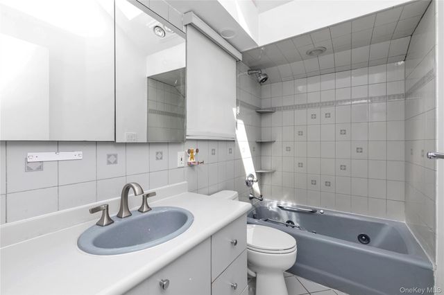 37 Sullivan Drive, Jericho, NY 11753