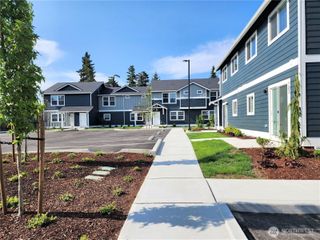 1031 Cedar Avenue #102, Marysville, WA 98270