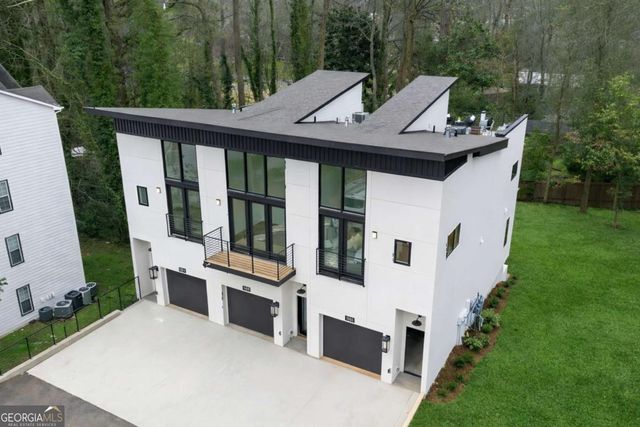 1169 Penny Lane, Atlanta, GA 30329