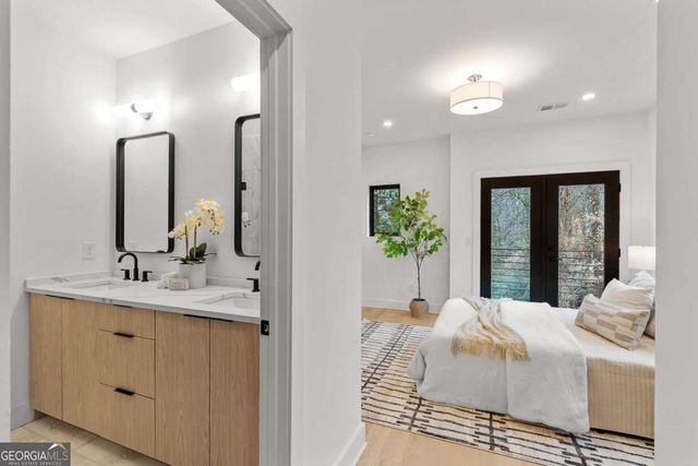 1169 Penny Lane, Atlanta, GA 30329