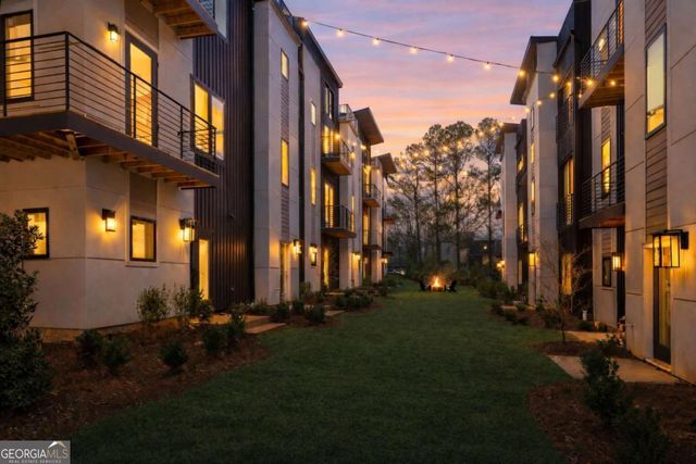 1169 Penny Lane, Atlanta, GA 30329