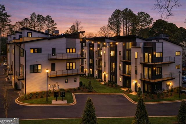 1169 Penny Lane, Atlanta, GA 30329