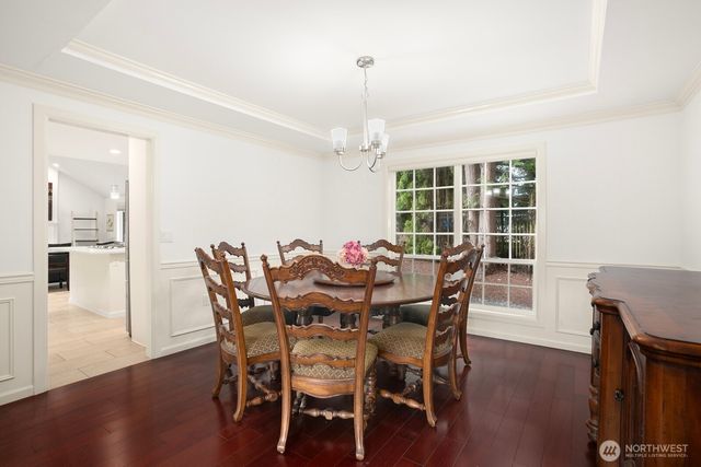 18451 NW Village Park Drive, Issaquah, WA 98027