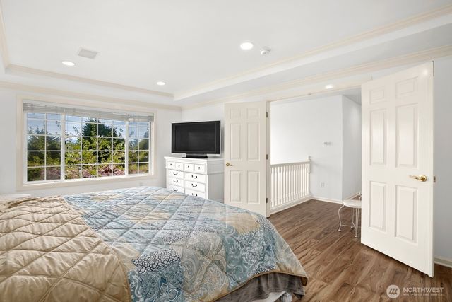 18451 NW Village Park Drive, Issaquah, WA 98027