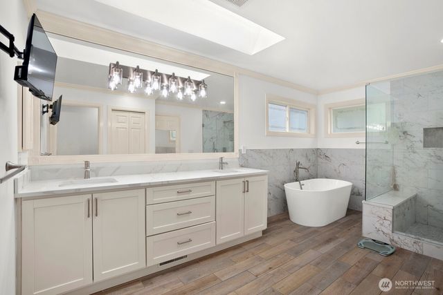 18451 NW Village Park Drive, Issaquah, WA 98027