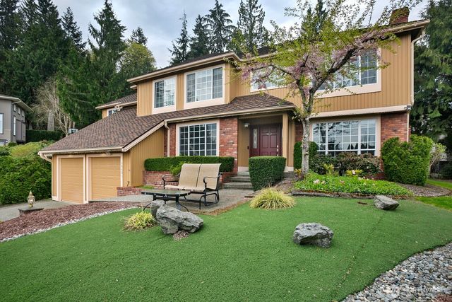 18451 NW Village Park Drive, Issaquah, WA 98027