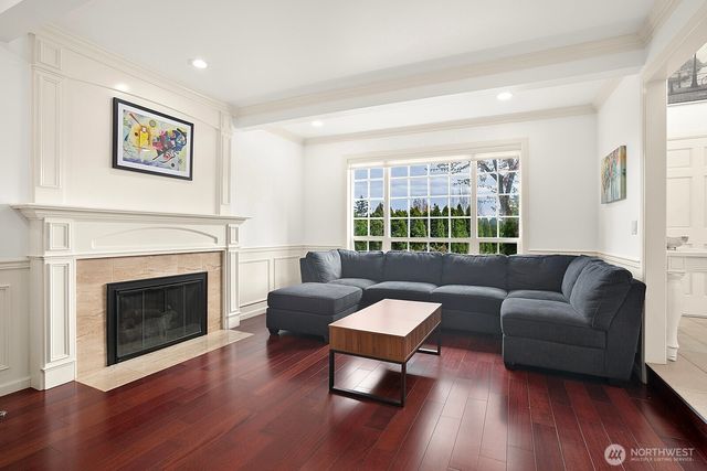 18451 NW Village Park Drive, Issaquah, WA 98027