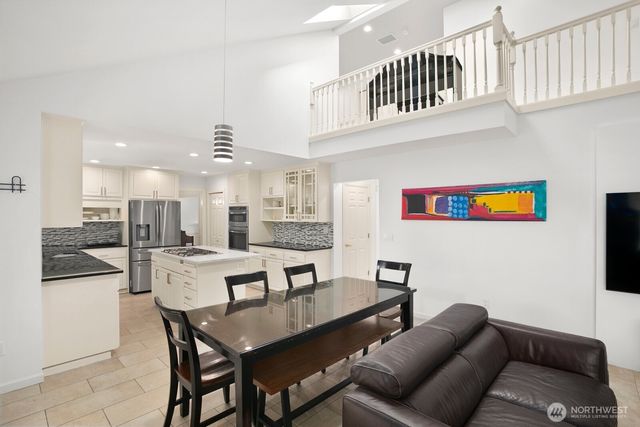 18451 NW Village Park Drive, Issaquah, WA 98027