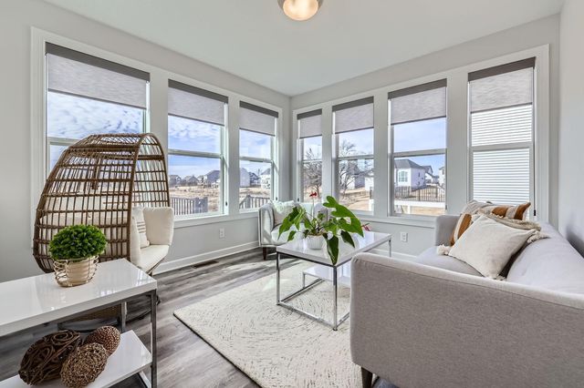 12985 Bauer Drive N, Champlin, MN 55316