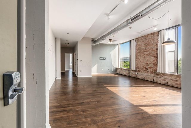 78 E Chestnut Street, 405, Columbus, OH 43215