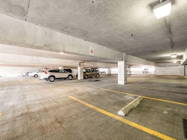 78 E Chestnut Street, 405, Columbus, OH 43215