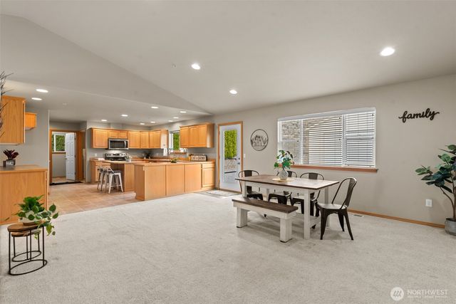 1263 Wheatridge Drive, East Wenatchee, WA 98802