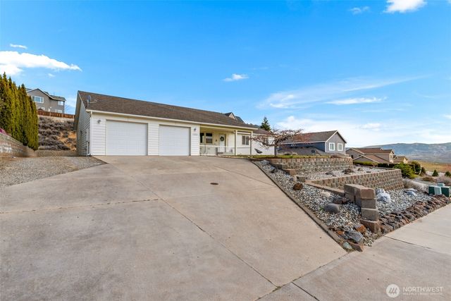 1263 Wheatridge Drive, East Wenatchee, WA 98802