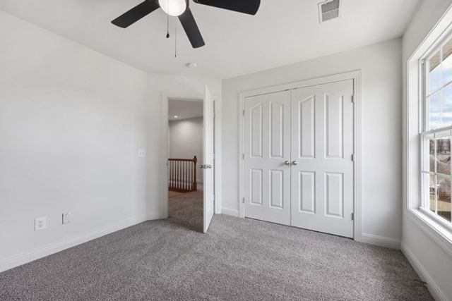 5007 Caira Ct, Pleasant View, TN 37146