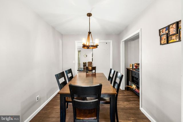 7 PIERREPONT AVE, Middlesex, NJ 08846