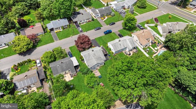 7 PIERREPONT AVE, Middlesex, NJ 08846