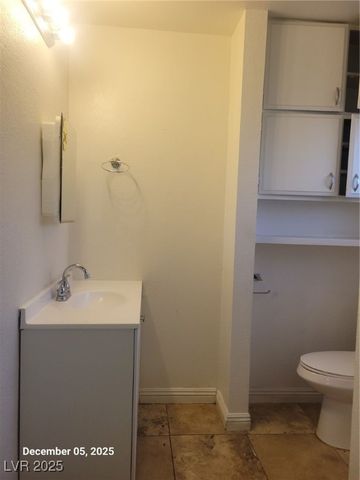 3012 Mountain Vista Street B, Las Vegas, NV 89121