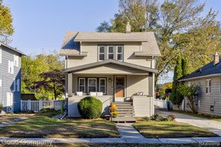 122 Euclid Avenue, Royal Oak, MI 48067
