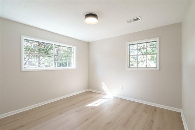 511 Lee Byrd Road, Loganville, GA 30052