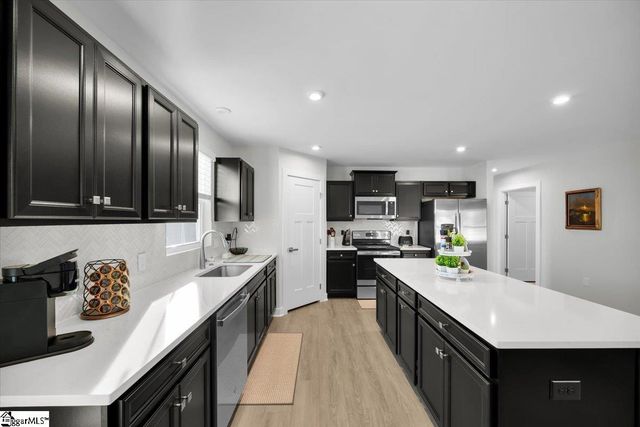 2315 Caffry Lane, Boiling Springs, SC 29316