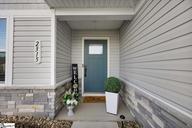 2315 Caffry Lane, Boiling Springs, SC 29316