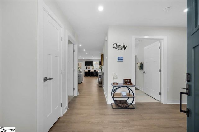 2315 Caffry Lane, Boiling Springs, SC 29316