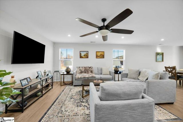 2315 Caffry Lane, Boiling Springs, SC 29316