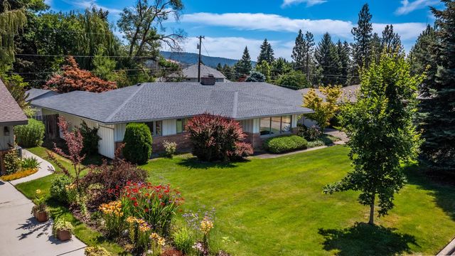 4315 S STONE St, Spokane, WA 99223
