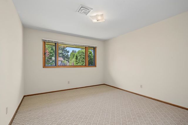 4315 S STONE St, Spokane, WA 99223