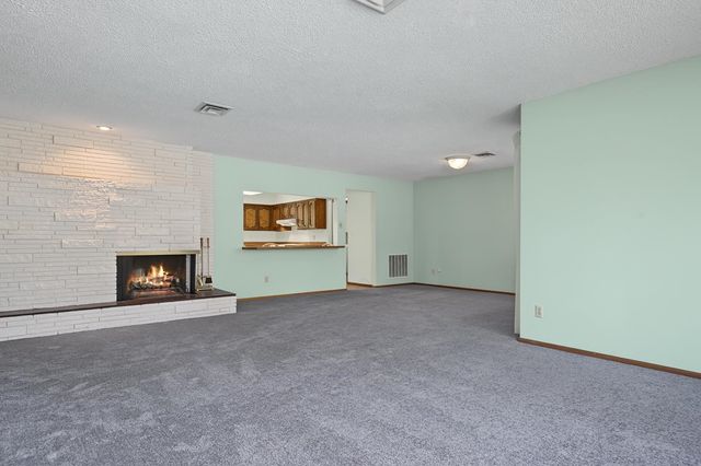 4315 S STONE St, Spokane, WA 99223