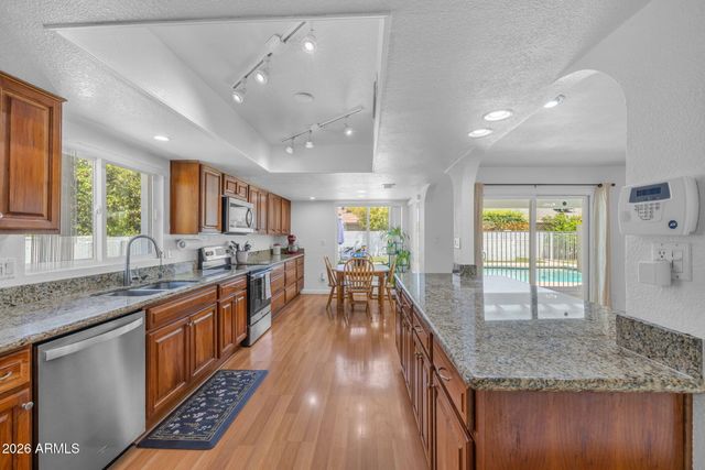 4910 E PRESIDIO Road, Scottsdale, AZ 85254