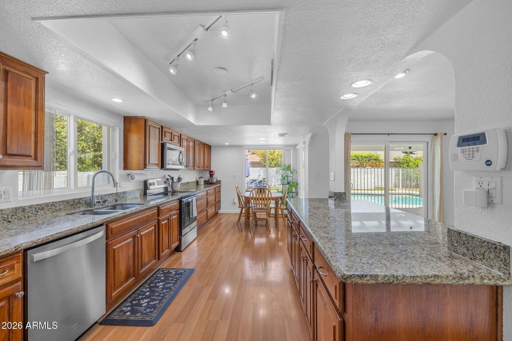 4910 E PRESIDIO Road, Scottsdale, AZ 85254 — photo 5