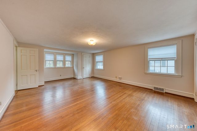 344 North Steele Road, West Hartford, CT 06117