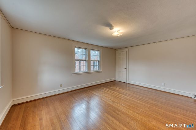 344 North Steele Road, West Hartford, CT 06117