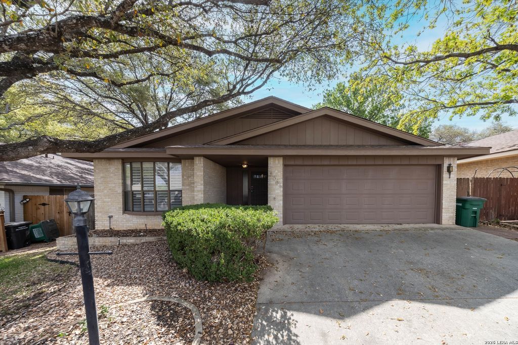 3006 Gailer, San Antonio, TX 78230