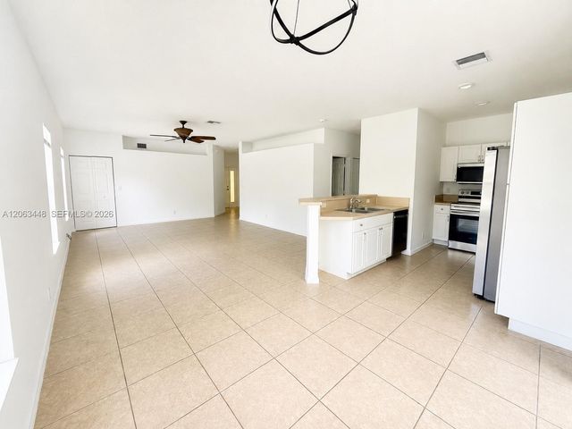12572 Shoreline Dr 107, Wellington, FL 33414