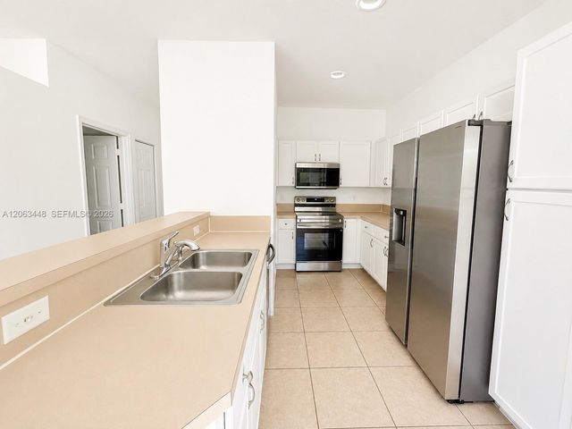 12572 Shoreline Dr 107, Wellington, FL 33414