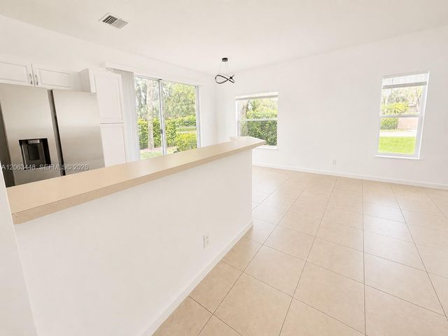 12572 Shoreline Dr 107, Wellington, FL 33414