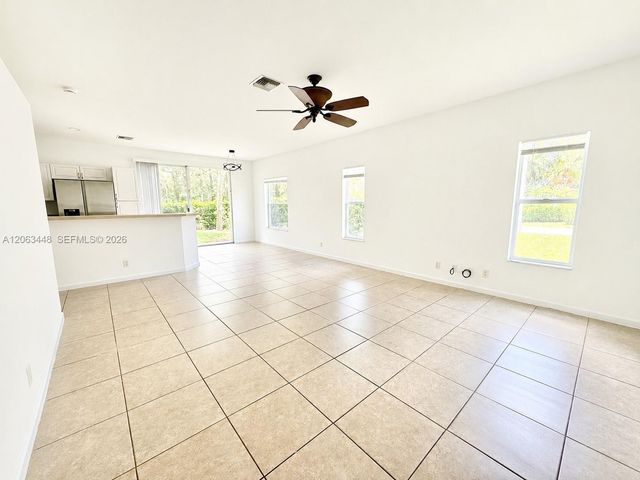 12572 Shoreline Dr 107, Wellington, FL 33414
