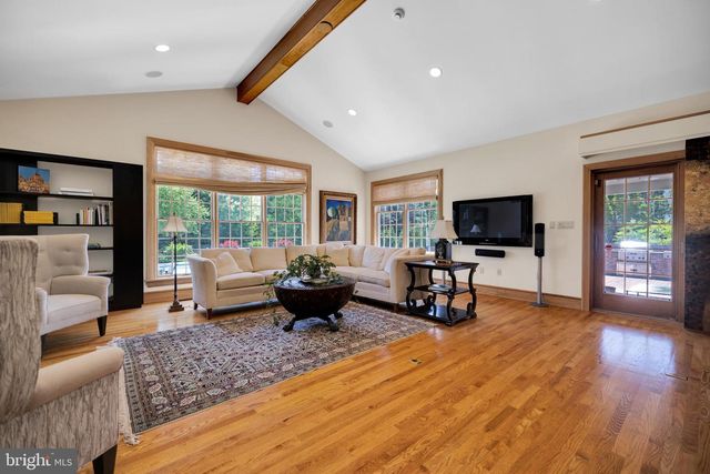 1800 READING BLVD, Wyomissing, PA 19610