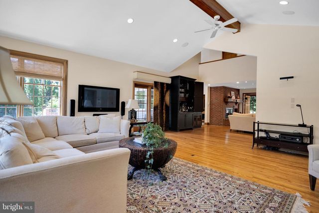 1800 READING BLVD, Wyomissing, PA 19610